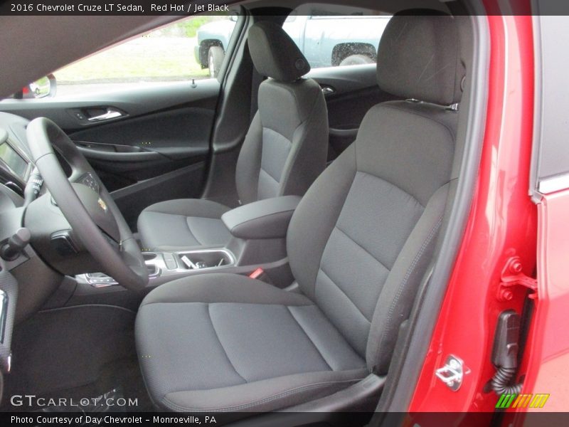 Red Hot / Jet Black 2016 Chevrolet Cruze LT Sedan