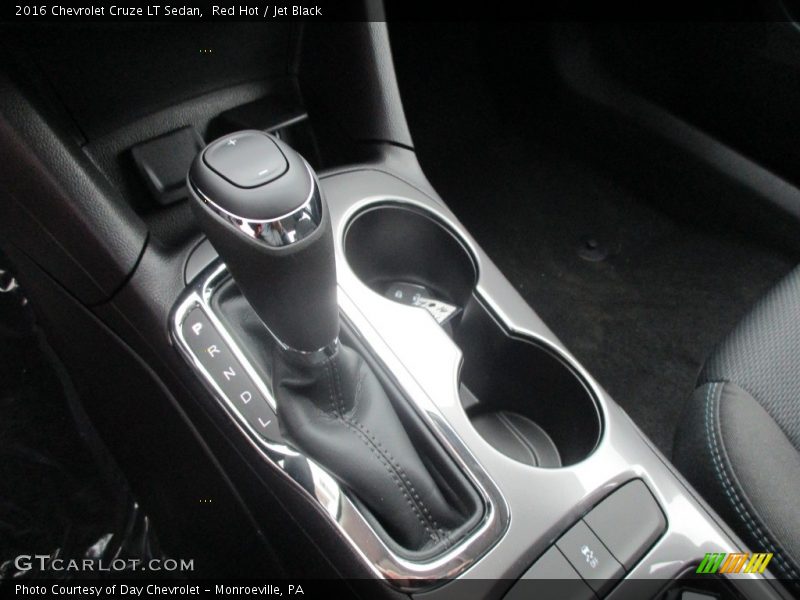 Red Hot / Jet Black 2016 Chevrolet Cruze LT Sedan
