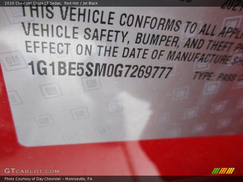 Red Hot / Jet Black 2016 Chevrolet Cruze LT Sedan