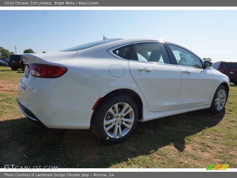 Bright White / Black/Linen 2016 Chrysler 200 Limited