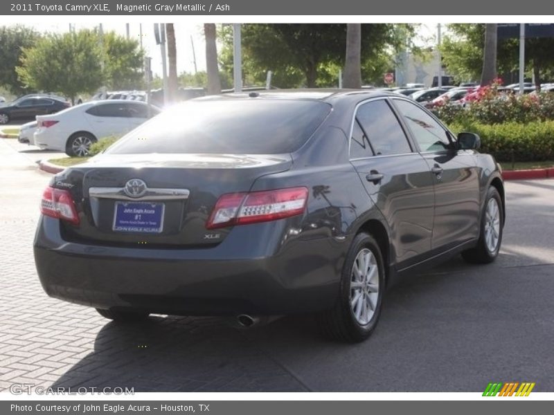 Magnetic Gray Metallic / Ash 2011 Toyota Camry XLE