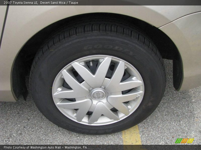 Desert Sand Mica / Taupe 2007 Toyota Sienna LE
