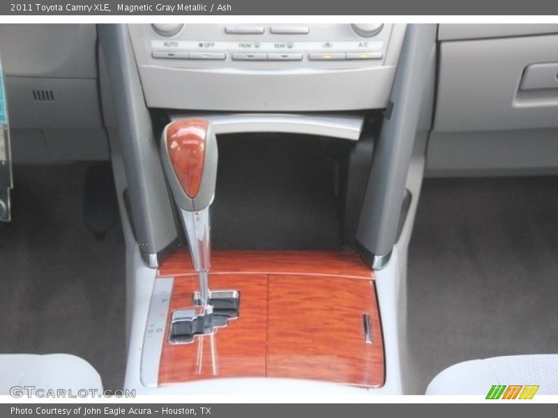 Magnetic Gray Metallic / Ash 2011 Toyota Camry XLE