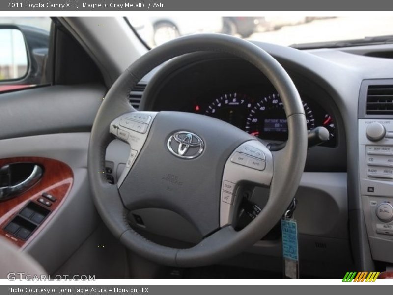 Magnetic Gray Metallic / Ash 2011 Toyota Camry XLE