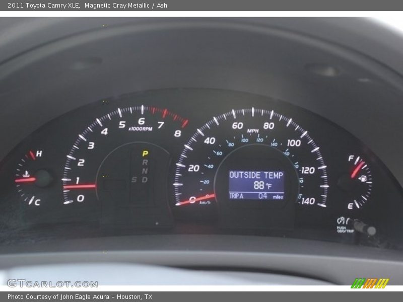 Magnetic Gray Metallic / Ash 2011 Toyota Camry XLE