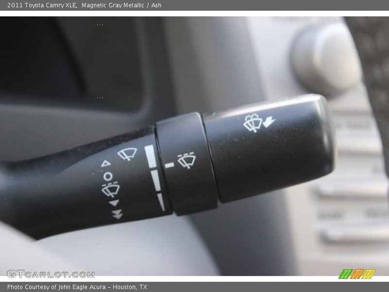 Magnetic Gray Metallic / Ash 2011 Toyota Camry XLE