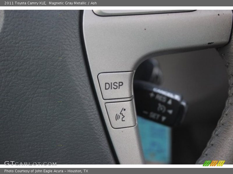 Magnetic Gray Metallic / Ash 2011 Toyota Camry XLE