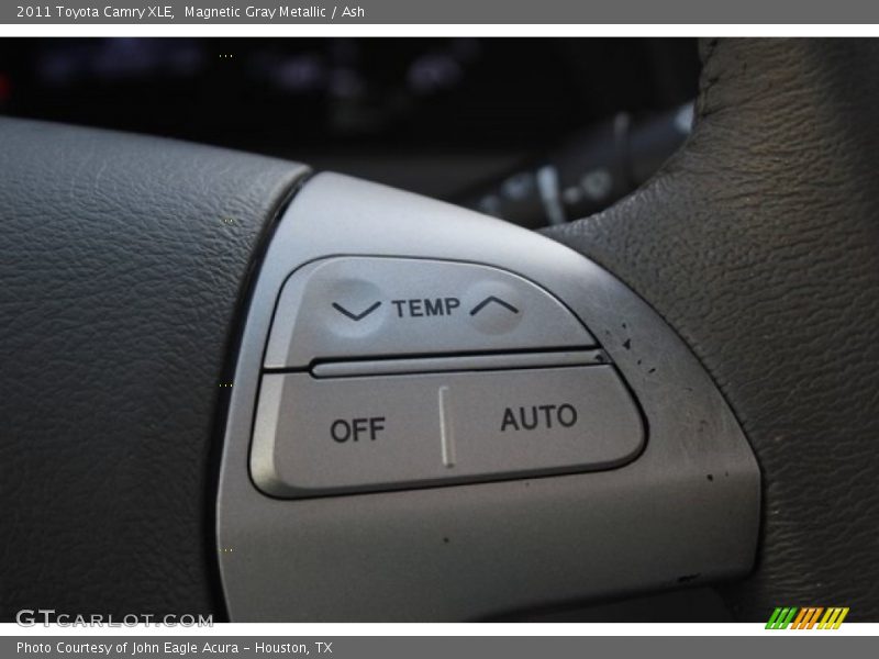 Magnetic Gray Metallic / Ash 2011 Toyota Camry XLE