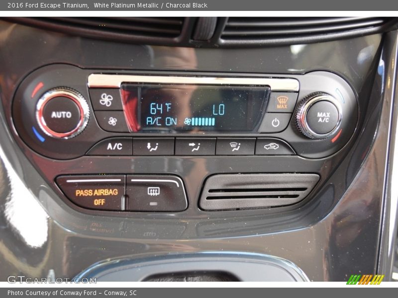 White Platinum Metallic / Charcoal Black 2016 Ford Escape Titanium
