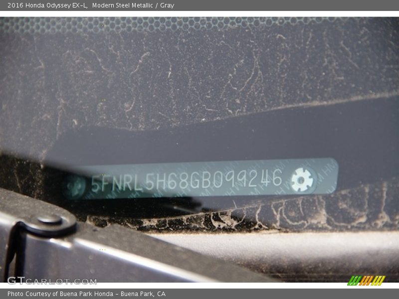 Modern Steel Metallic / Gray 2016 Honda Odyssey EX-L
