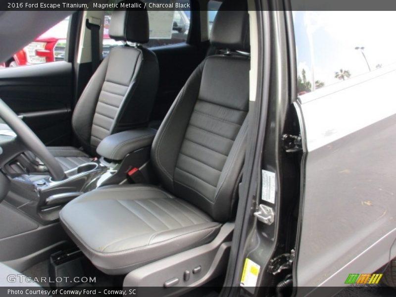 Magnetic Metallic / Charcoal Black 2016 Ford Escape Titanium