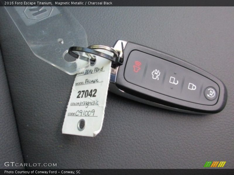 Magnetic Metallic / Charcoal Black 2016 Ford Escape Titanium
