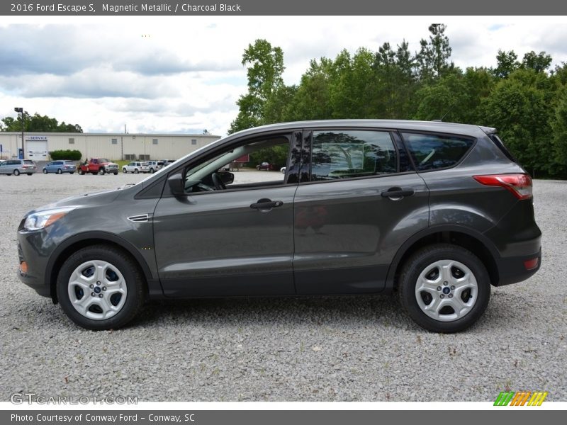 Magnetic Metallic / Charcoal Black 2016 Ford Escape S
