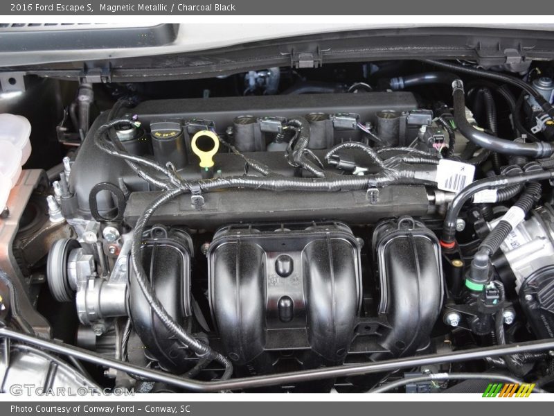 Magnetic Metallic / Charcoal Black 2016 Ford Escape S