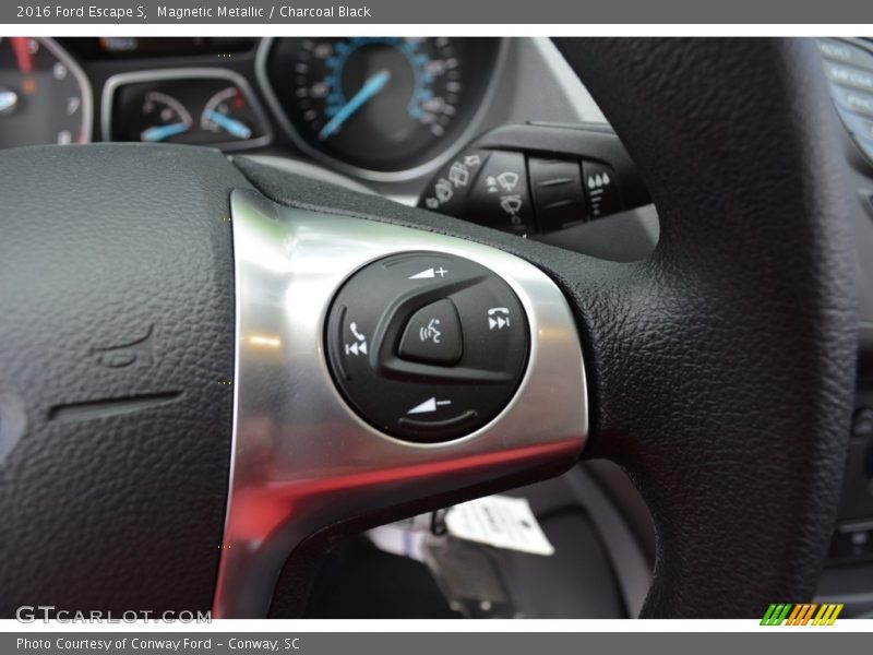 Magnetic Metallic / Charcoal Black 2016 Ford Escape S