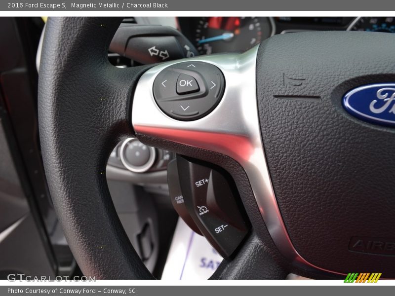 Magnetic Metallic / Charcoal Black 2016 Ford Escape S