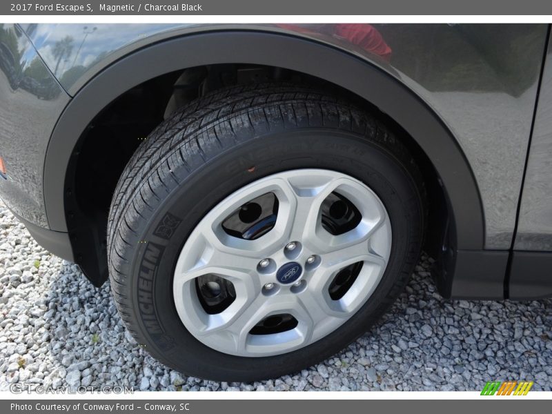 Magnetic / Charcoal Black 2017 Ford Escape S