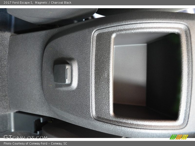Magnetic / Charcoal Black 2017 Ford Escape S