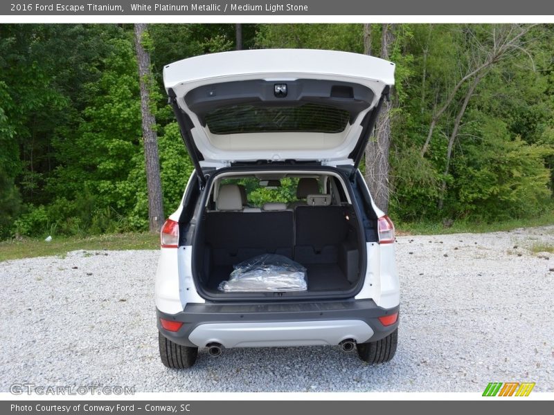 White Platinum Metallic / Medium Light Stone 2016 Ford Escape Titanium