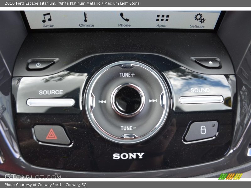 White Platinum Metallic / Medium Light Stone 2016 Ford Escape Titanium