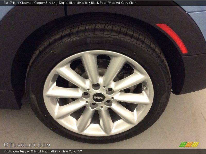 Digital Blue Metallic / Black Pearl/Mottled Grey Cloth 2017 Mini Clubman Cooper S ALL4