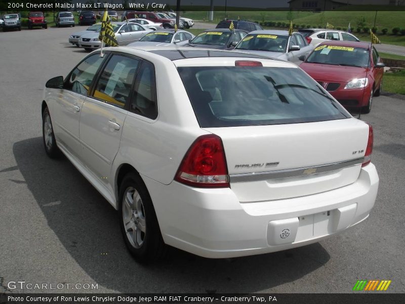 White / Gray 2004 Chevrolet Malibu Maxx LT Wagon