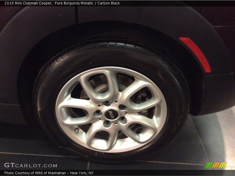 Pure Burgundy Metallic / Carbon Black 2016 Mini Clubman Cooper