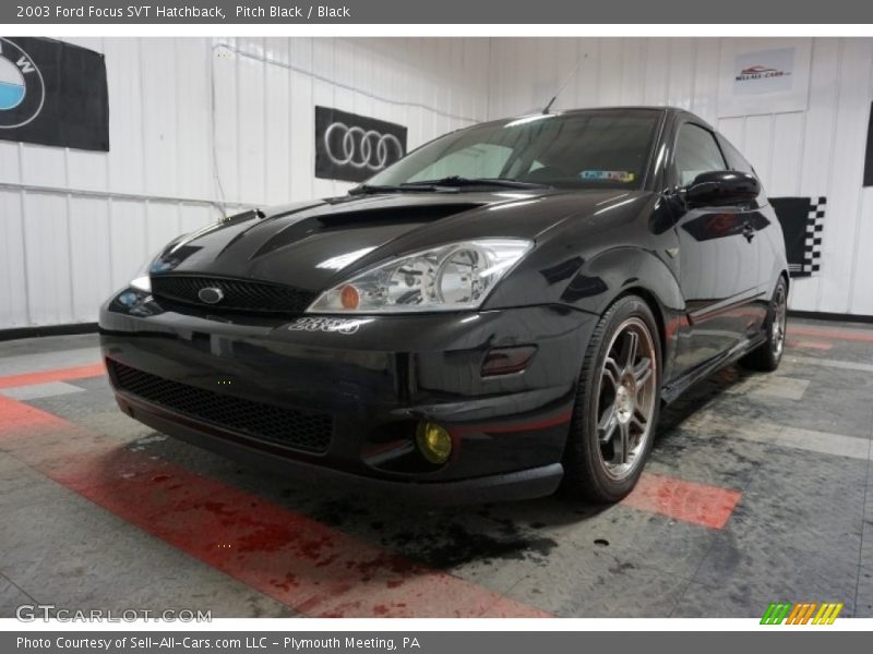 Pitch Black / Black 2003 Ford Focus SVT Hatchback