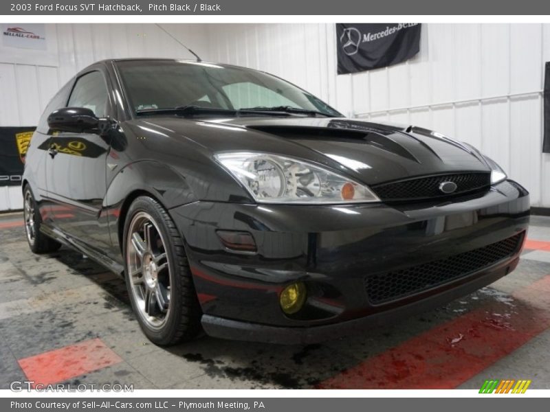 Pitch Black / Black 2003 Ford Focus SVT Hatchback