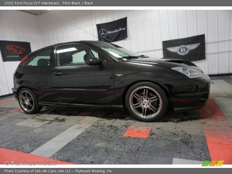 Pitch Black / Black 2003 Ford Focus SVT Hatchback