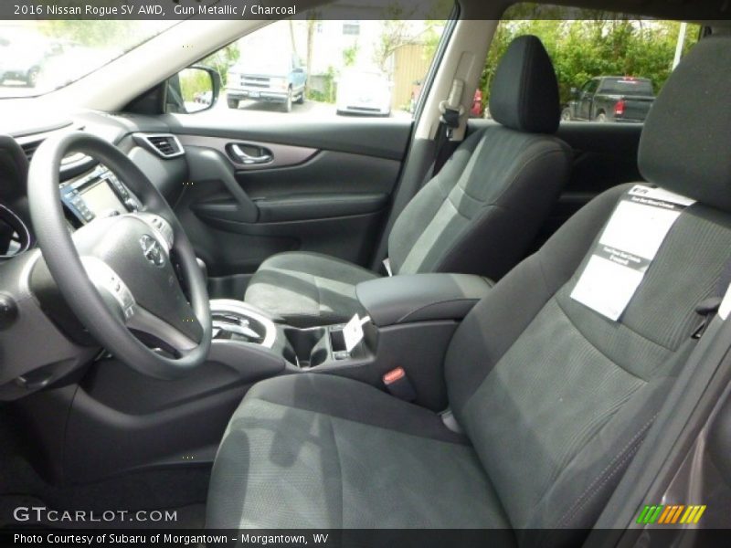 Gun Metallic / Charcoal 2016 Nissan Rogue SV AWD