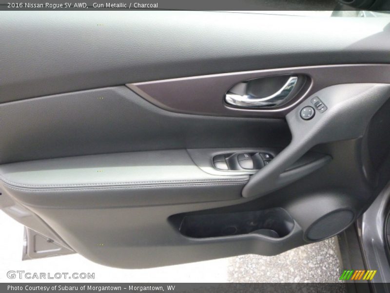 Gun Metallic / Charcoal 2016 Nissan Rogue SV AWD