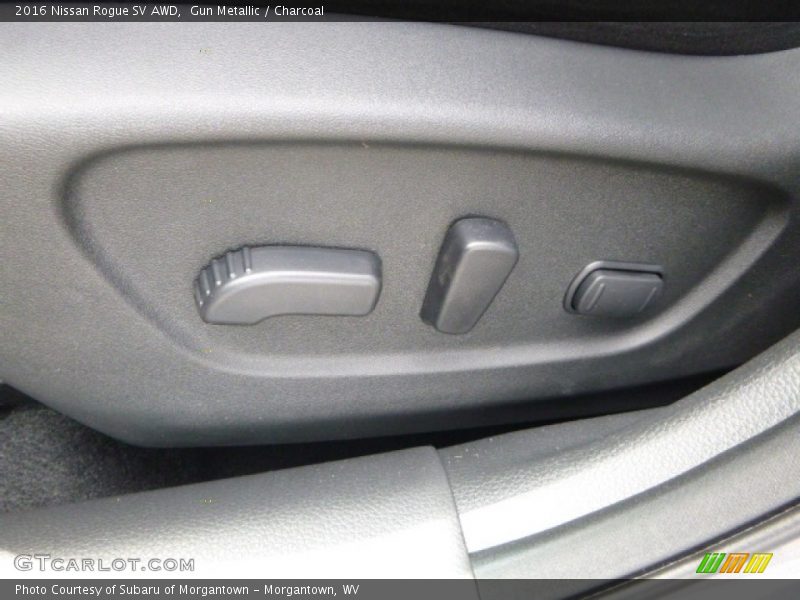 Gun Metallic / Charcoal 2016 Nissan Rogue SV AWD