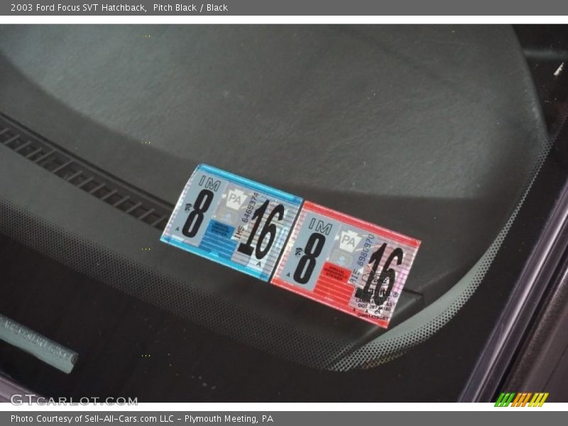 Pitch Black / Black 2003 Ford Focus SVT Hatchback