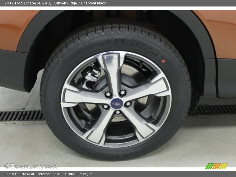  2017 Escape SE 4WD Wheel