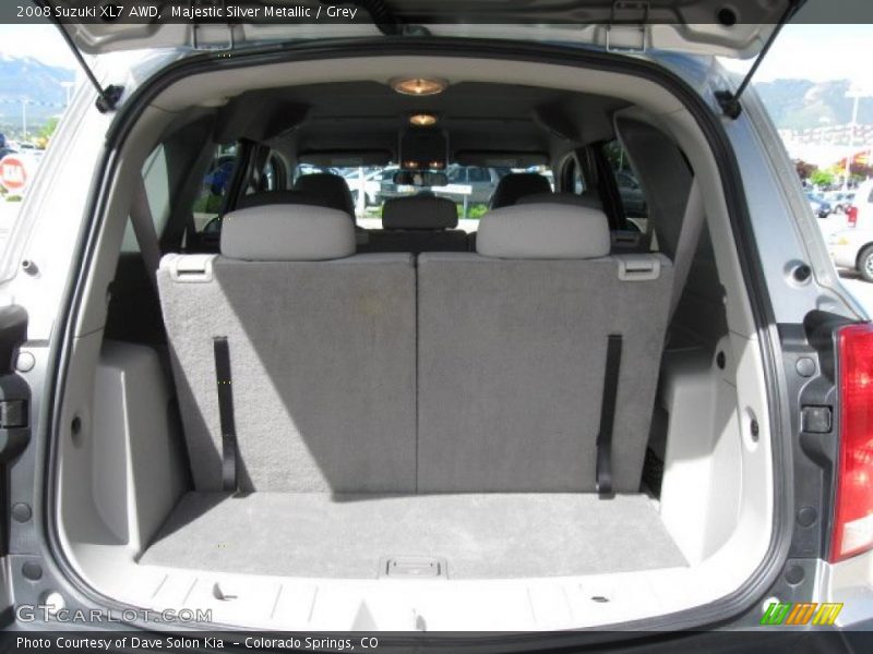 Majestic Silver Metallic / Grey 2008 Suzuki XL7 AWD