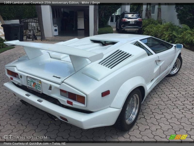 White / Beige 1989 Lamborghini Countach 25th Anniversary Edition