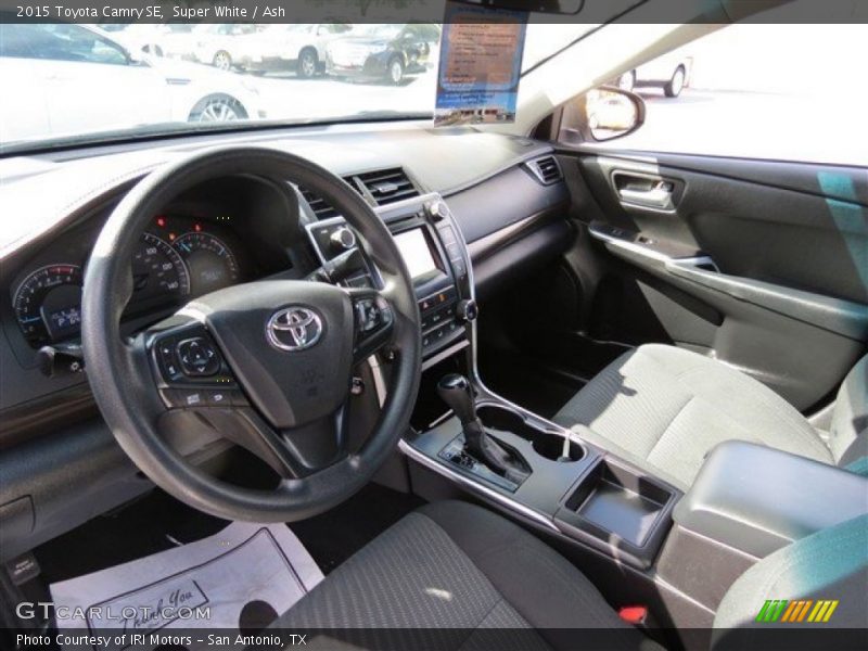 Super White / Ash 2015 Toyota Camry SE