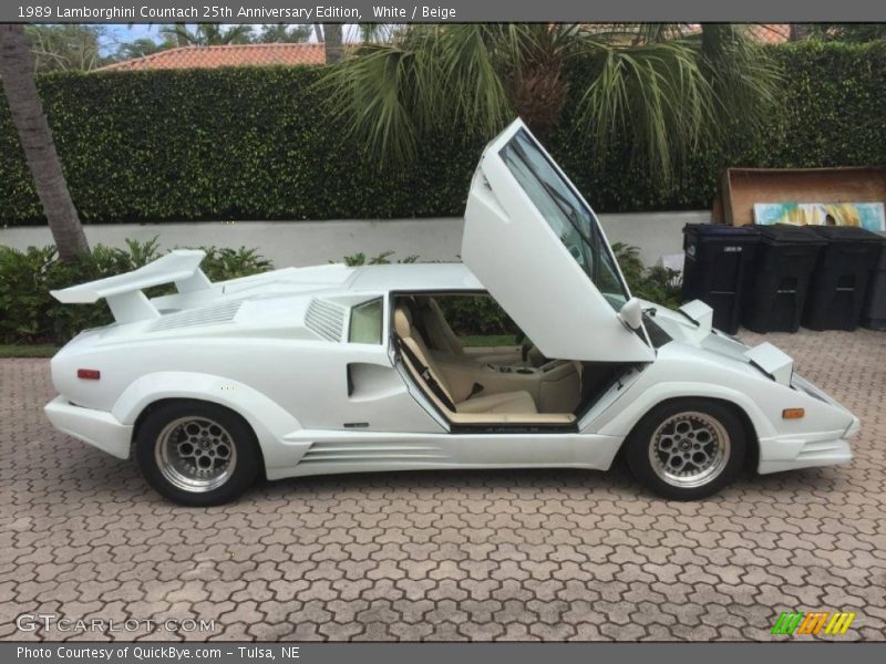  1989 Countach 25th Anniversary Edition White