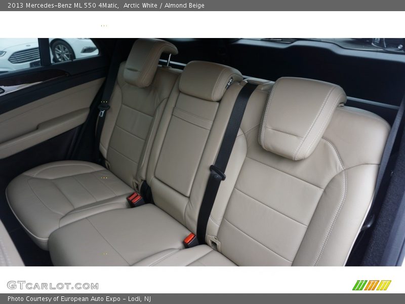 Arctic White / Almond Beige 2013 Mercedes-Benz ML 550 4Matic