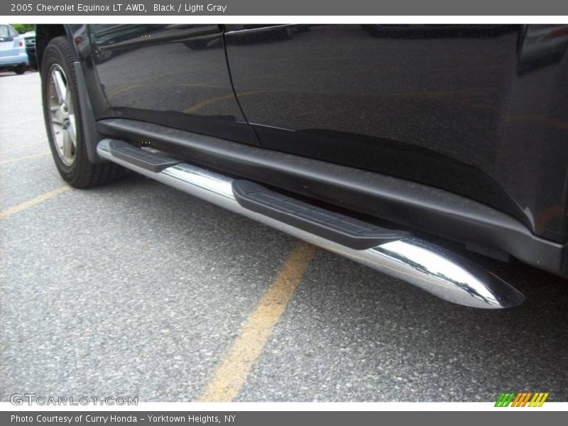 Black / Light Gray 2005 Chevrolet Equinox LT AWD