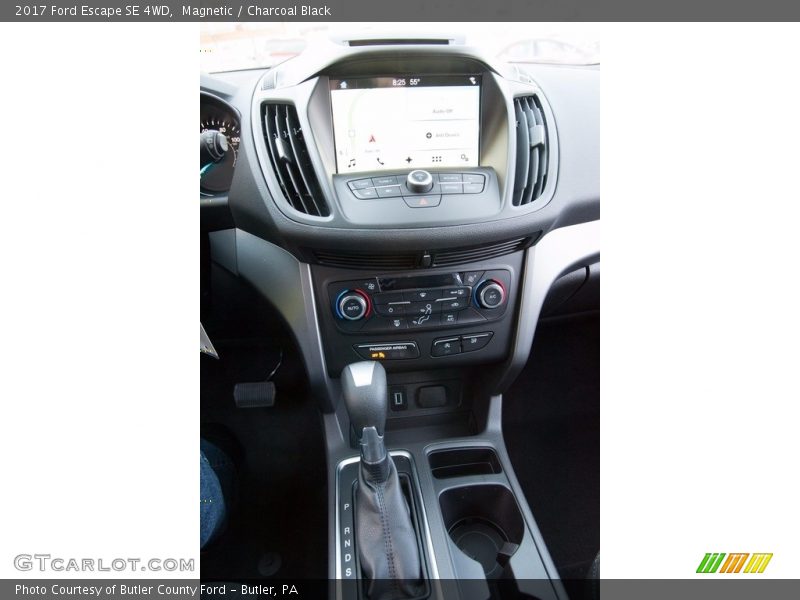 Magnetic / Charcoal Black 2017 Ford Escape SE 4WD