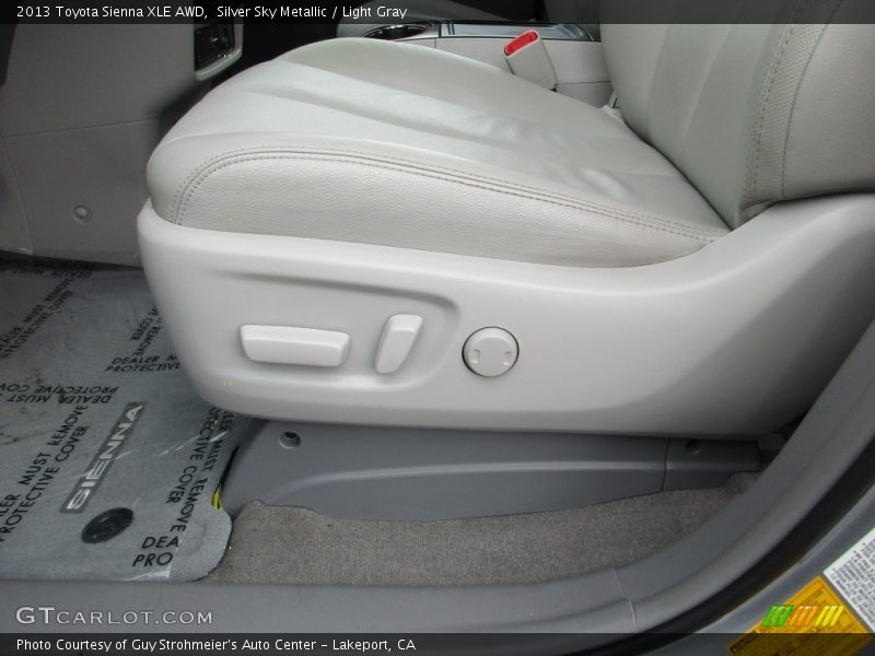 Silver Sky Metallic / Light Gray 2013 Toyota Sienna XLE AWD