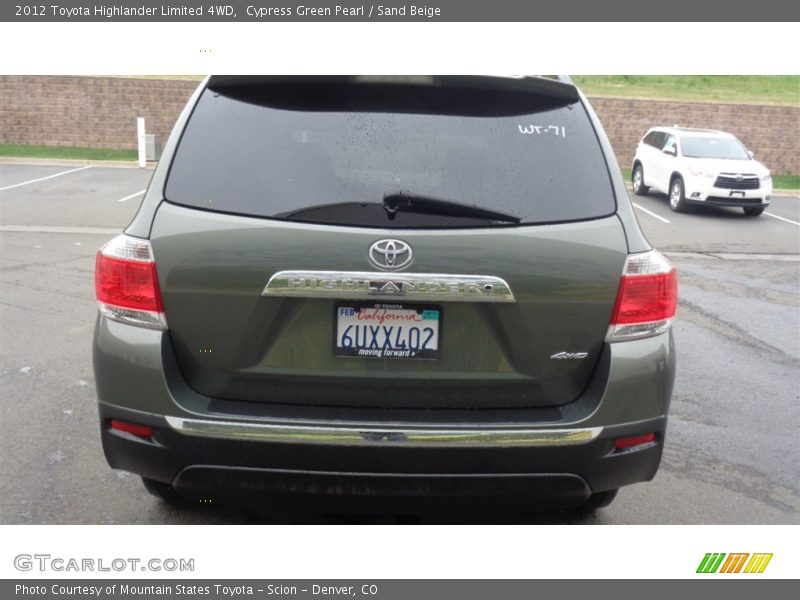 Cypress Green Pearl / Sand Beige 2012 Toyota Highlander Limited 4WD