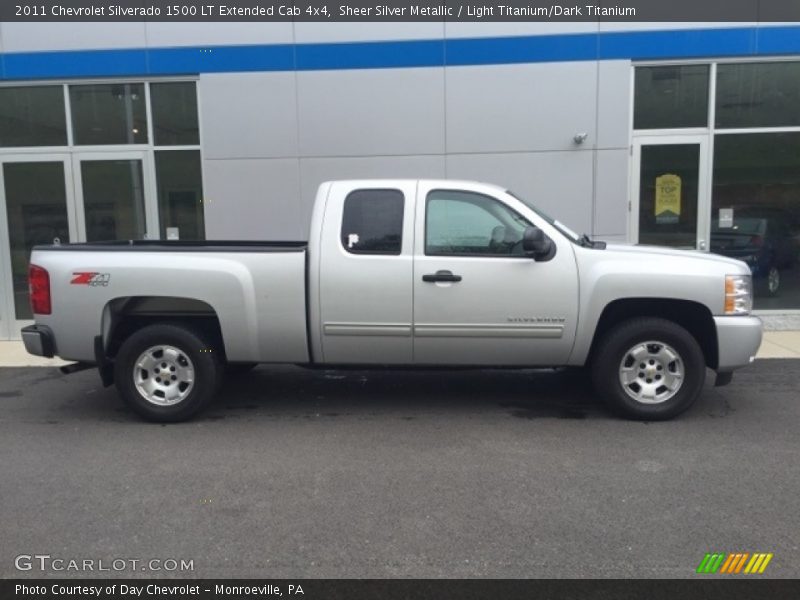 Sheer Silver Metallic / Light Titanium/Dark Titanium 2011 Chevrolet Silverado 1500 LT Extended Cab 4x4