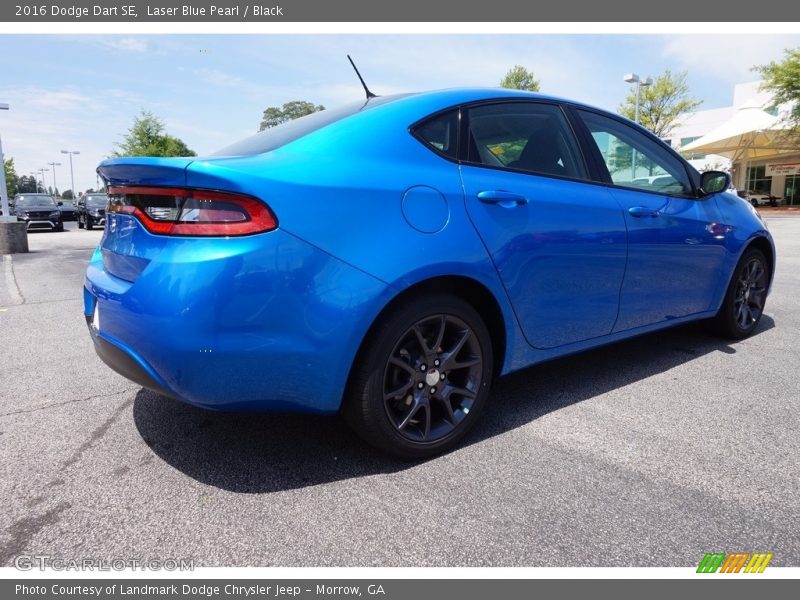 Laser Blue Pearl / Black 2016 Dodge Dart SE
