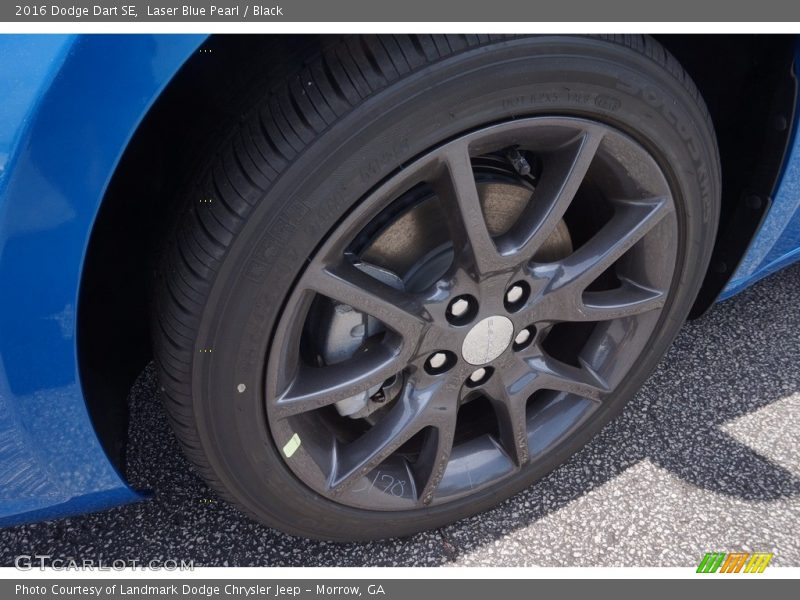 Laser Blue Pearl / Black 2016 Dodge Dart SE