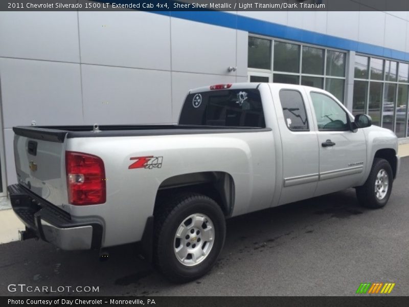 Sheer Silver Metallic / Light Titanium/Dark Titanium 2011 Chevrolet Silverado 1500 LT Extended Cab 4x4