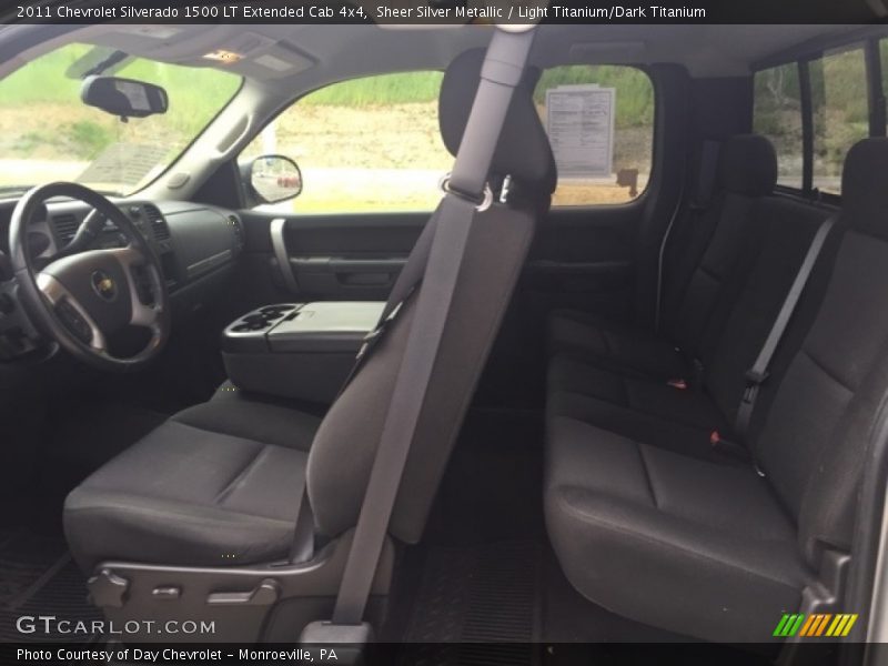 Sheer Silver Metallic / Light Titanium/Dark Titanium 2011 Chevrolet Silverado 1500 LT Extended Cab 4x4