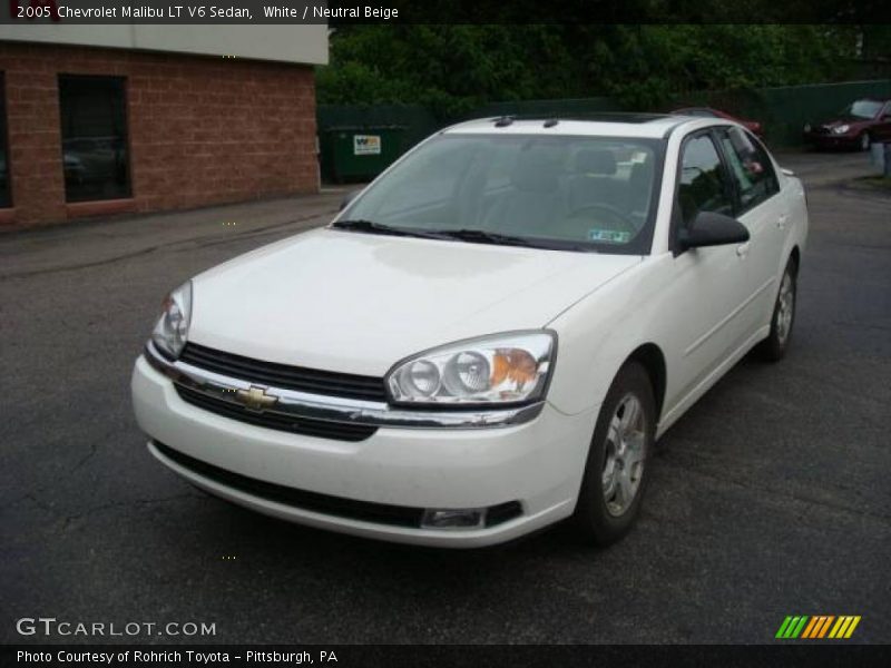 White / Neutral Beige 2005 Chevrolet Malibu LT V6 Sedan
